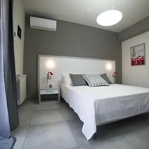 Couette-café Sikania Casa Diamond Messine